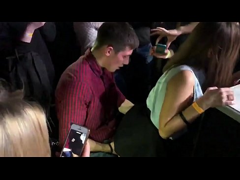 ❤️ Sesso reale in un nightclub russo. Ragazza russa di 18 anni nell'ano e nella vagina scopata in un nightclub Porno duroal it.bencoineth.top